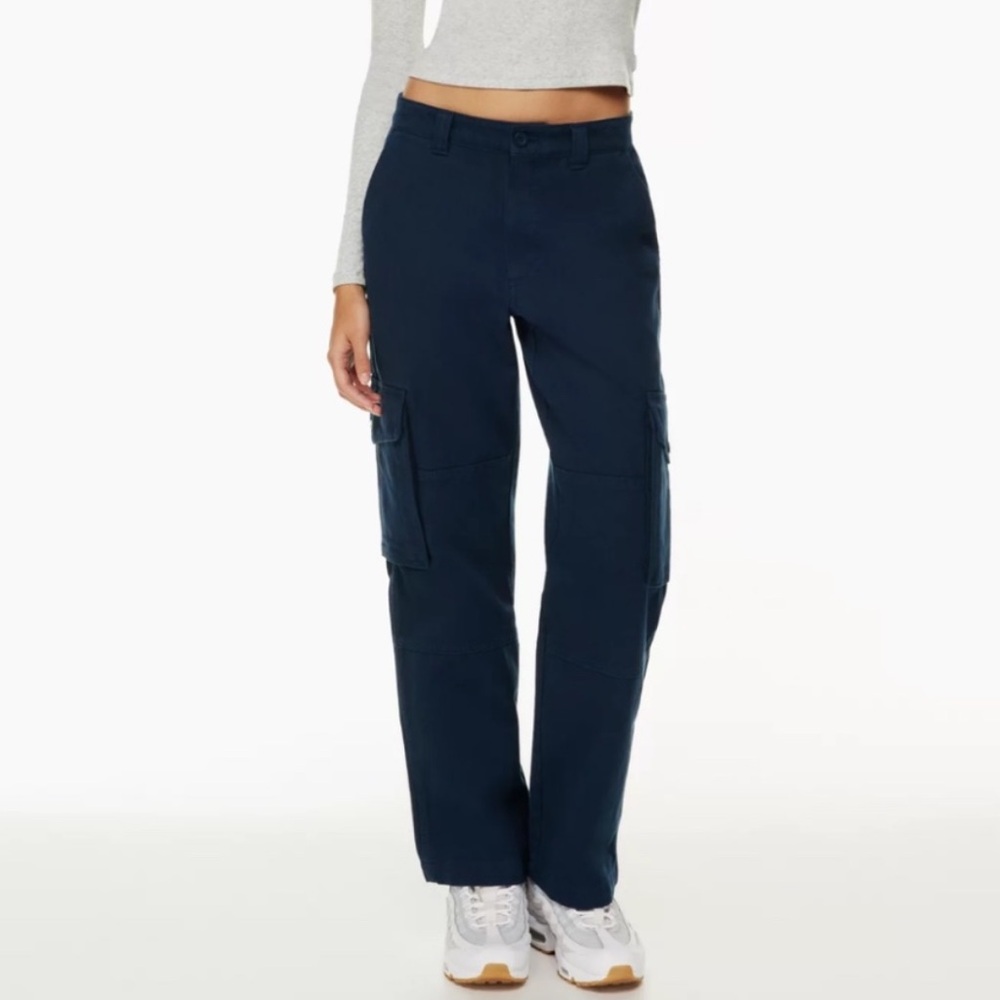 NWOT Aritzia TNA Troop Cargo Pant Navy Blue